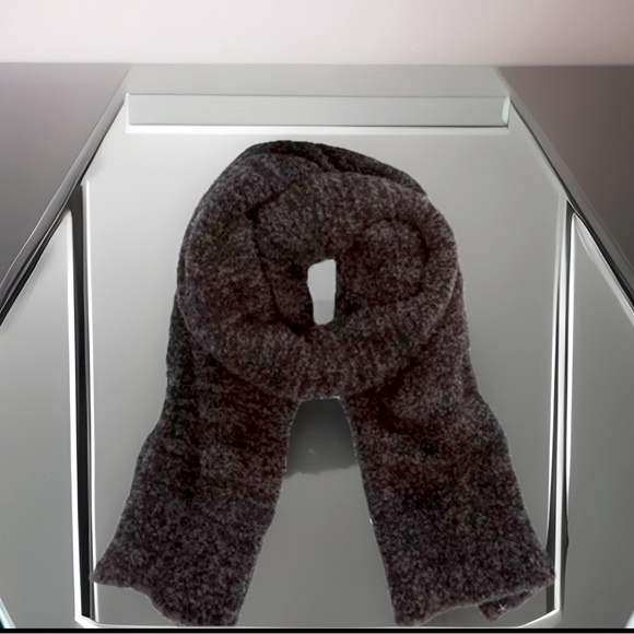 Barefoot Dreams CozyChic Pom Pom Beanie Hat & Scarf Gift Set Carbon Black NWT main image 9